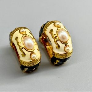 Vintage Dynasty Glam Earrings in Blue & Cream
